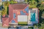 23 Collins Crescent, Benowa, QLD 4217 AUSTRALIA