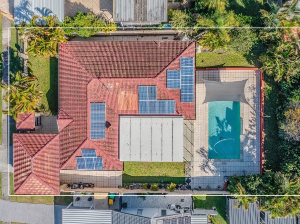 23 Collins Crescent, Benowa, QLD 4217 AUSTRALIA