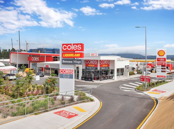 23 Collins Crescent, Benowa, QLD 4217 AUSTRALIA