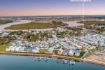 19/1 Lyra Avenue, Hope Island, Qld 4212 AU