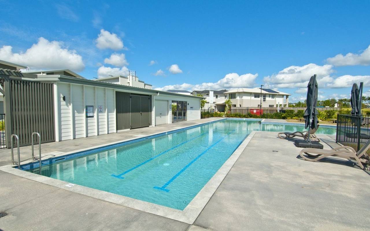 19/1 Lyra Avenue, Hope Island, Qld 4212 AU