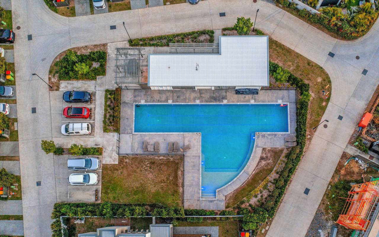 19/1 Lyra Avenue, Hope Island, Qld 4212 AU