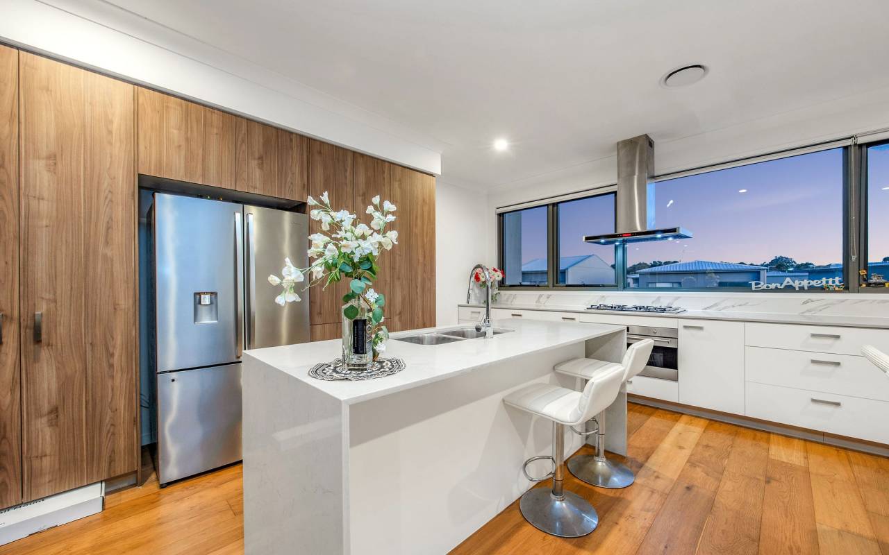 19/1 Lyra Avenue, Hope Island, Qld 4212 AU