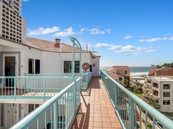 35/26 Old Burleigh Road, Surfers Paradise, QLD 4217 AU
