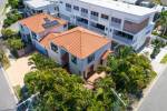 1/2 Anembo Street, Chevron Island, QLD 4217 AUSTRALIA