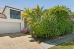 1/2 Anembo Street, Chevron Island, QLD 4217 AUSTRALIA