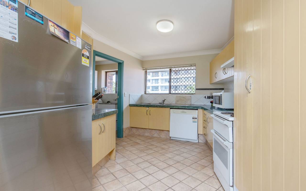11/22 Commodore Drive, Paradise Waters, QLD 4217 AU