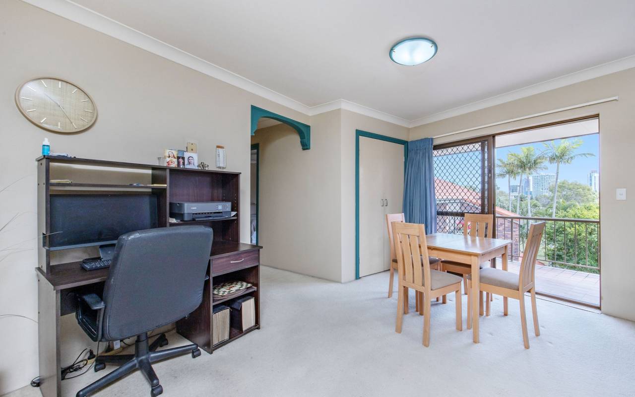 11/22 Commodore Drive, Paradise Waters, QLD 4217 AU