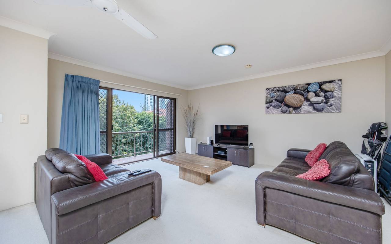 11/22 Commodore Drive, Paradise Waters, QLD 4217 AU