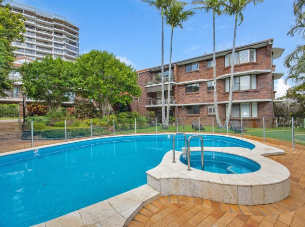 11/22 Commodore Drive, Paradise Waters, QLD 4217 AU