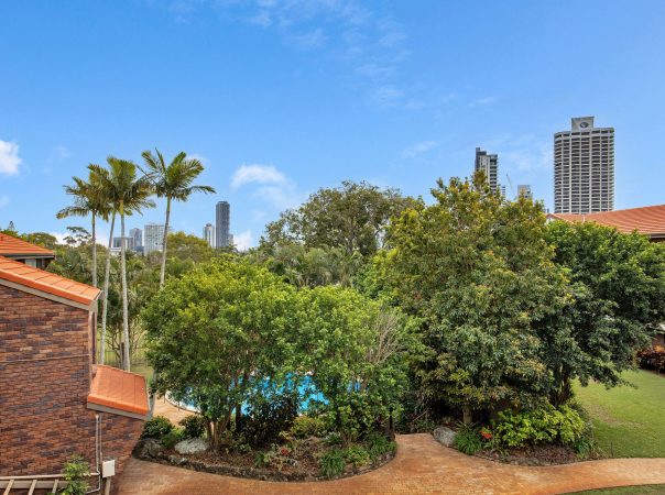 11/22 Commodore Drive, Paradise Waters, QLD 4217 AU