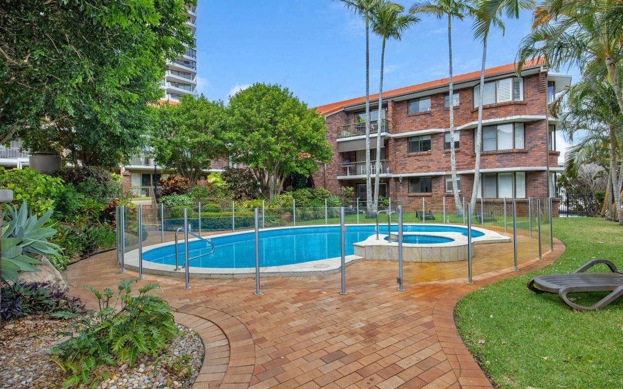 11/22 Commodore Drive, Paradise Waters, QLD 4217 AU