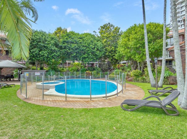 11/22 Commodore Drive, Paradise Waters, QLD 4217 AU