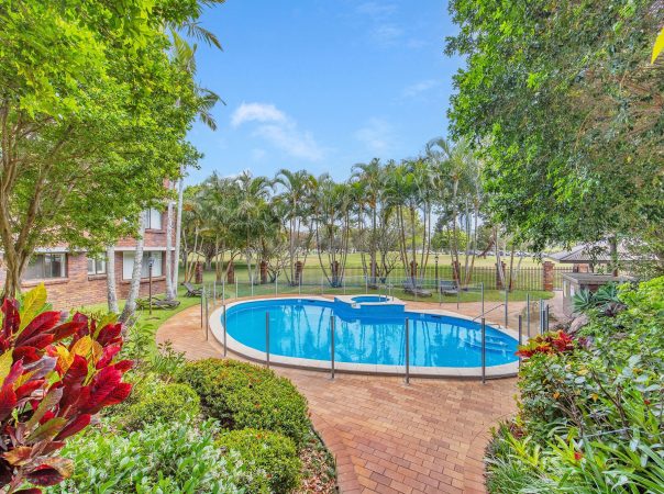 11/22 Commodore Drive, Paradise Waters, QLD 4217 AU