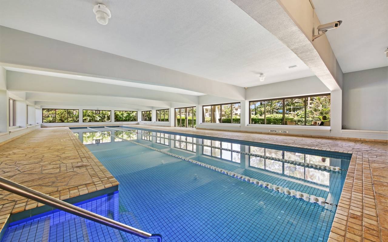 4 A/74 Old Burleigh Road, Surfers Paradise, QLD 4217 AU