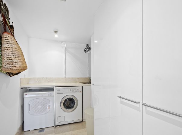 17/3 Garfield Terrace, Surfers Paradise, QLD 4217 AU