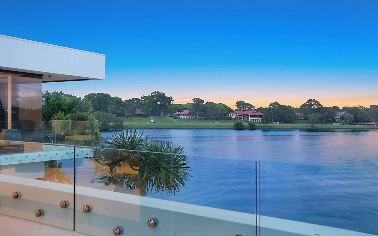 87 Admiralty Drive, Surfers Paradise, QLD 4217 AU