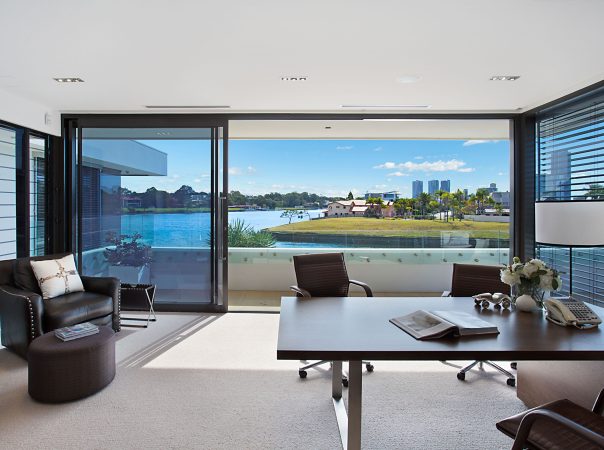 87 Admiralty Drive, Surfers Paradise, QLD 4217 AU