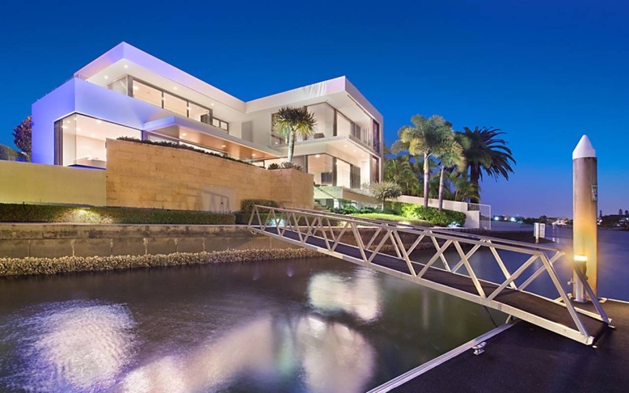 87 Admiralty Drive, Surfers Paradise, QLD 4217 AU