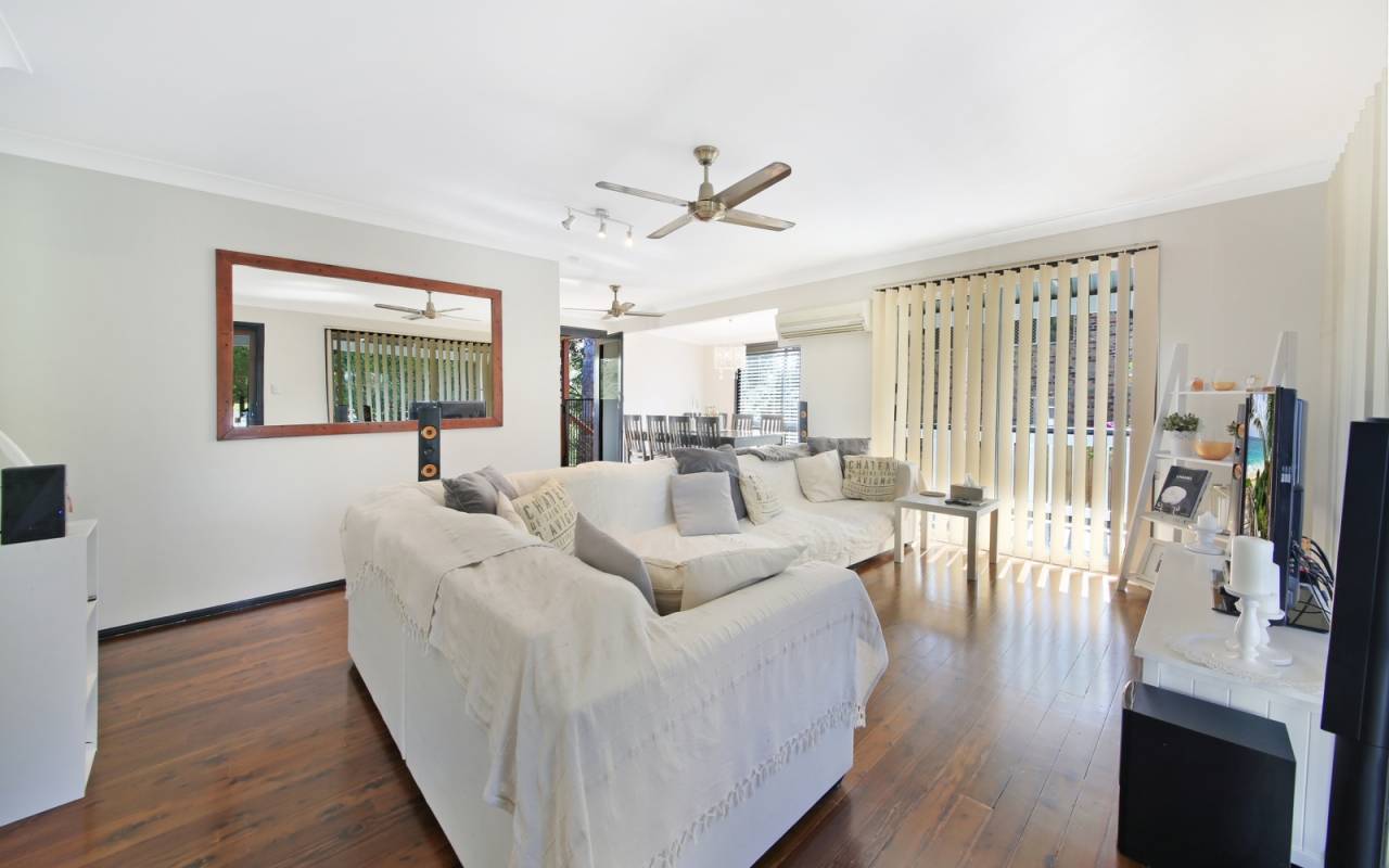43 Kincaid Drive, Highland Park, QLD 4211 AUSTRALIA