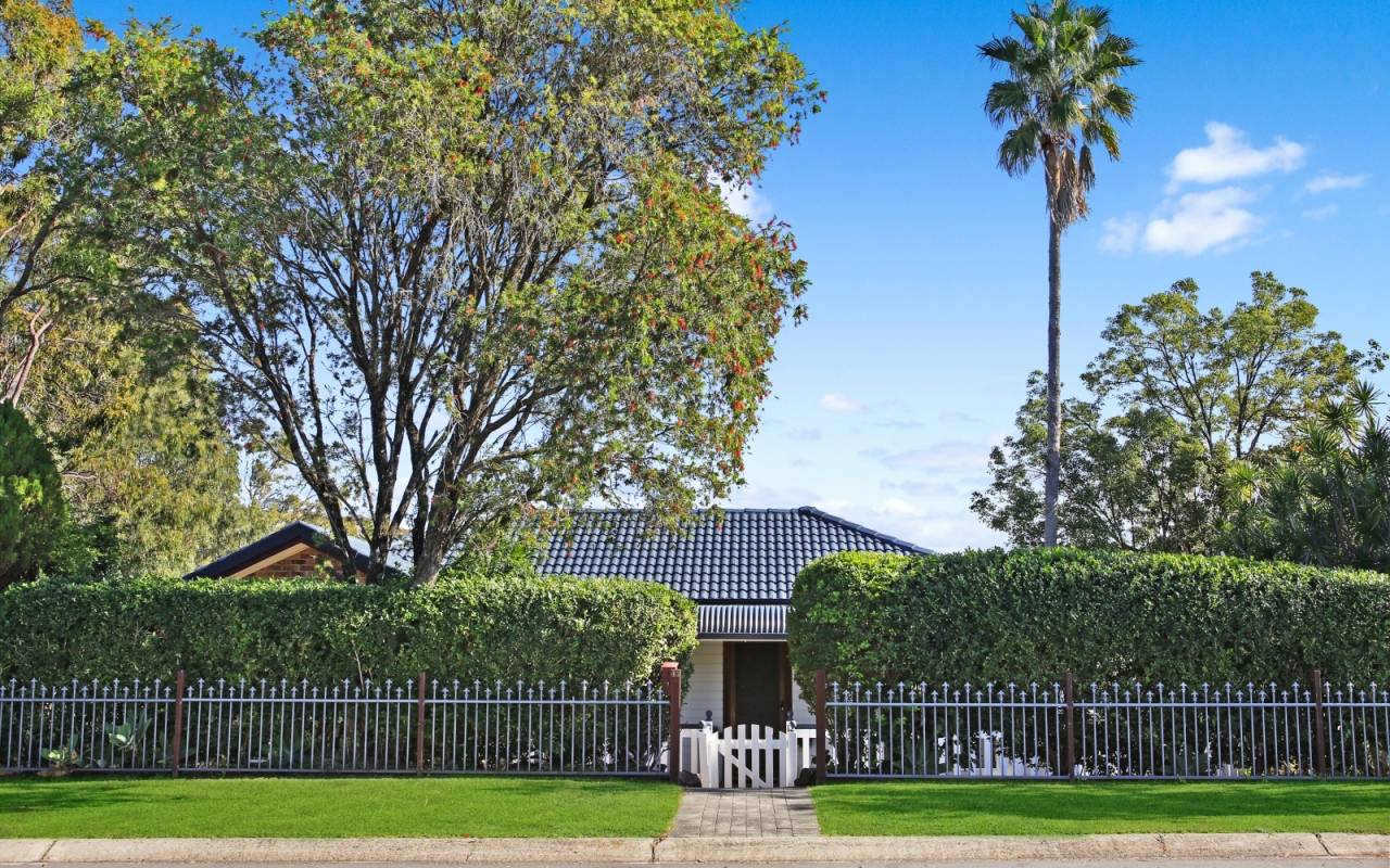 43 Kincaid Drive, Highland Park, QLD 4211 AUSTRALIA