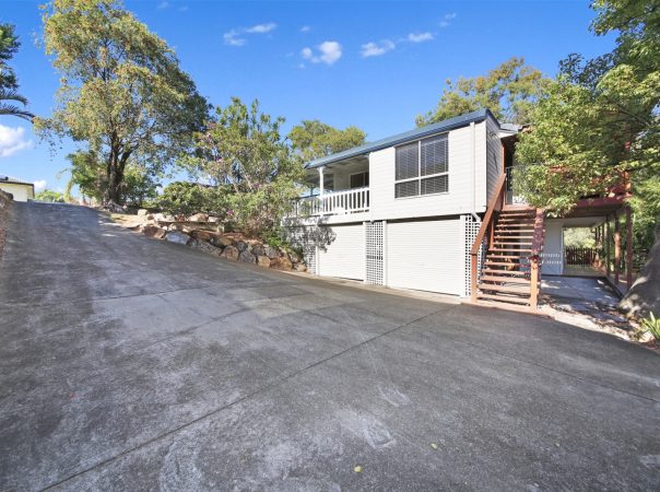 43 Kincaid Drive, Highland Park, QLD 4211 AUSTRALIA