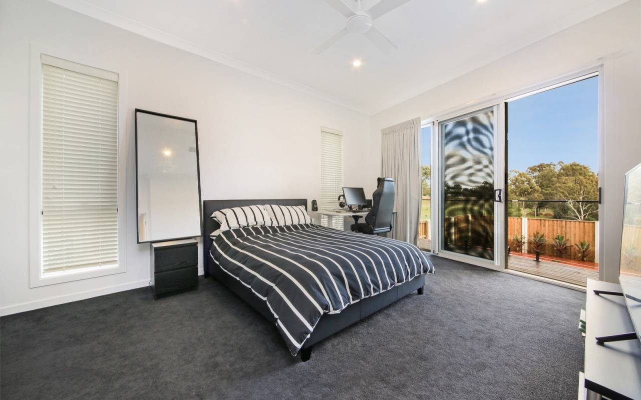 35 Ridgeway Ave, Southport, QLD 4215 AU