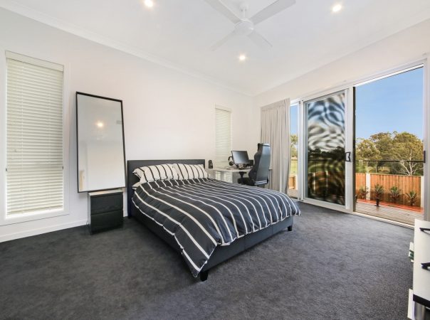 35 Ridgeway Ave, Southport, QLD 4215 AU