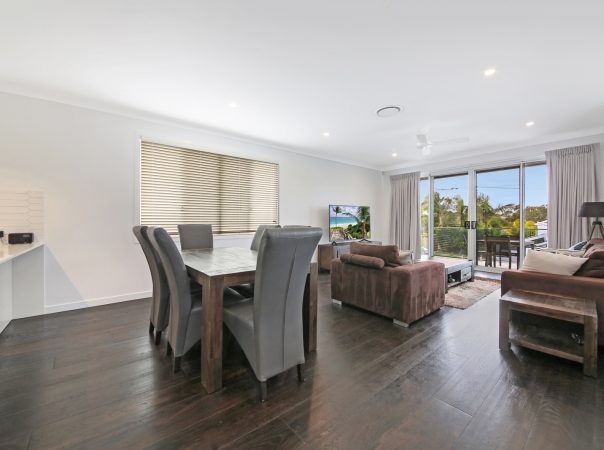 35 Ridgeway Ave, Southport, QLD 4215 AU