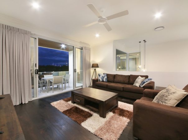 35 Ridgeway Ave, Southport, QLD 4215 AU