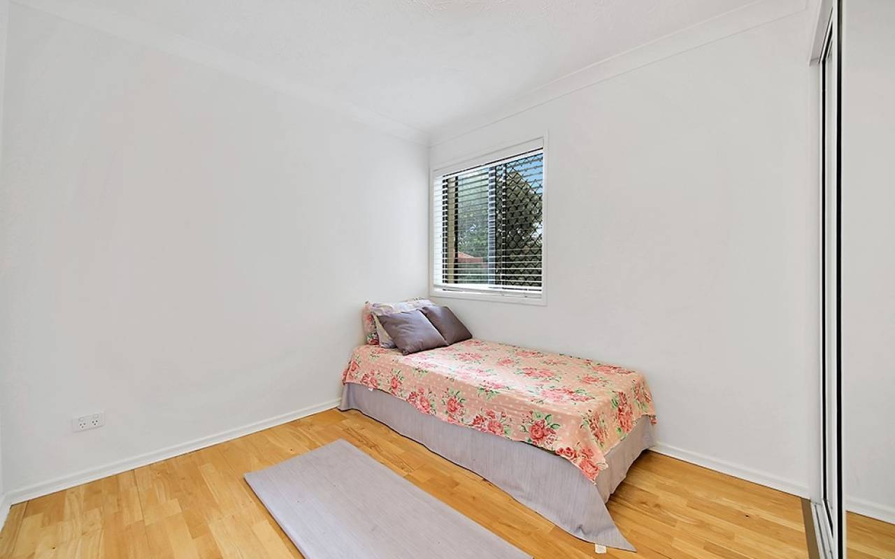 4/33 Montana Ave, Mermaid Beach, QLD 4218 AU