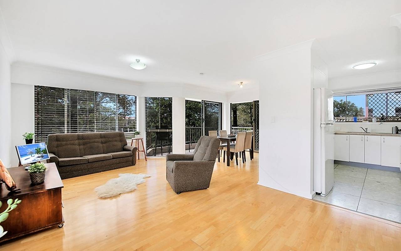 4/33 Montana Ave, Mermaid Beach, QLD 4218 AU
