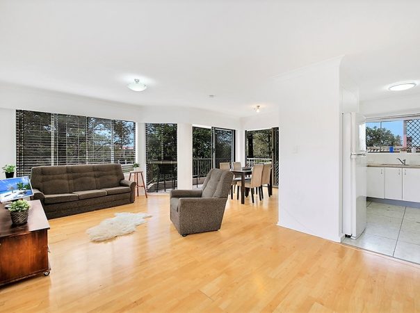 4/33 Montana Ave, Mermaid Beach, QLD 4218 AU