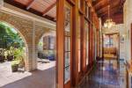 10 Fiesta Avenue, Isle Of Capri, Qld 4217 AU