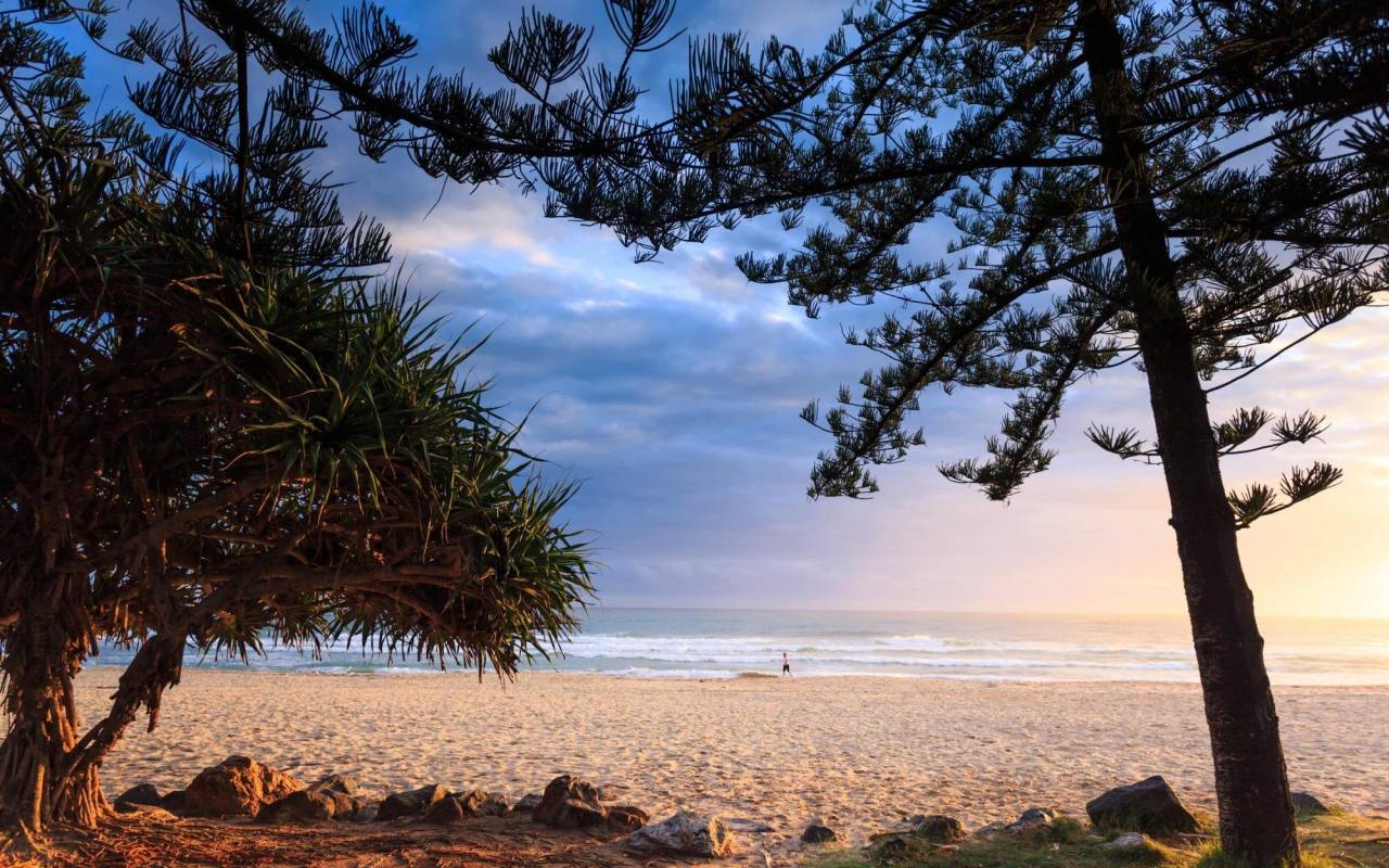 112 The Esplanade, Burleigh Heads, QLD 4220 AU