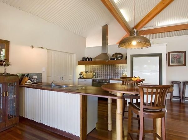 11 Wirildar Drive, Elanora, QLD 4221 AU