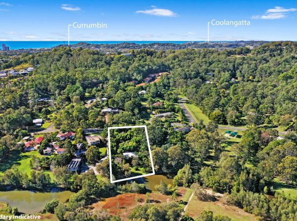 11 Wirildar Drive, Elanora, QLD 4221 AU