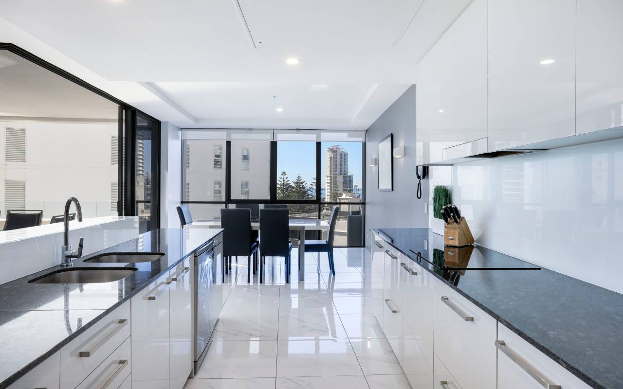 801/17 - 19 Albert Avenue, Broadbeach, QLD 4218 AU