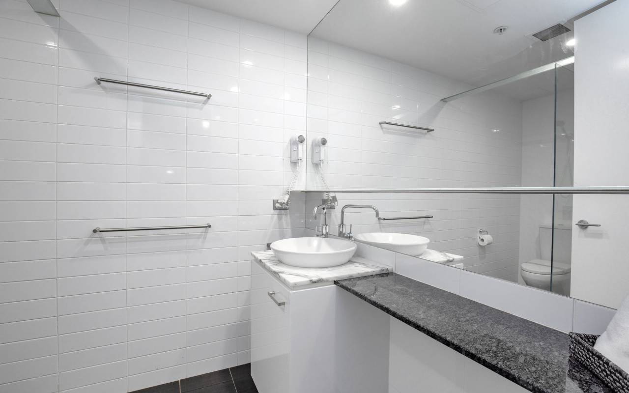 801/17 - 19 Albert Avenue, Broadbeach, QLD 4218 AU