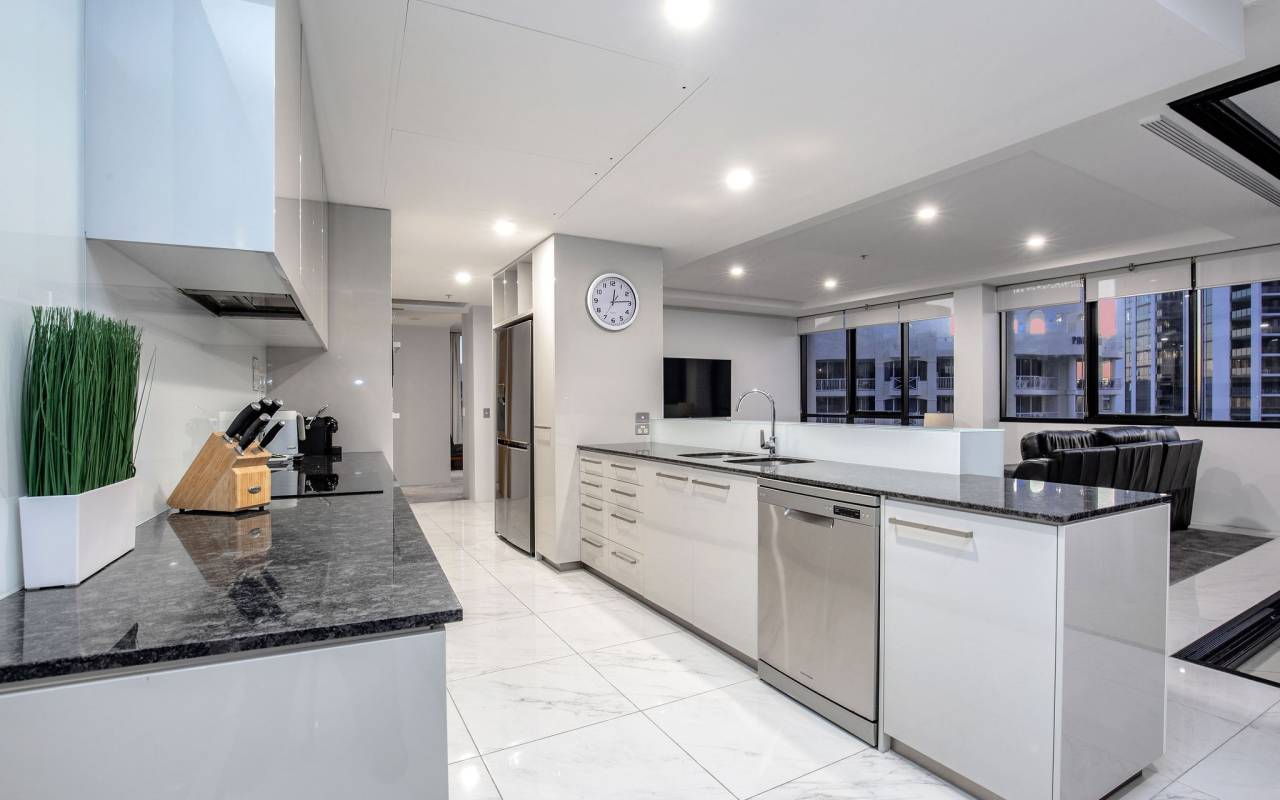 801/17 - 19 Albert Avenue, Broadbeach, QLD 4218 AU