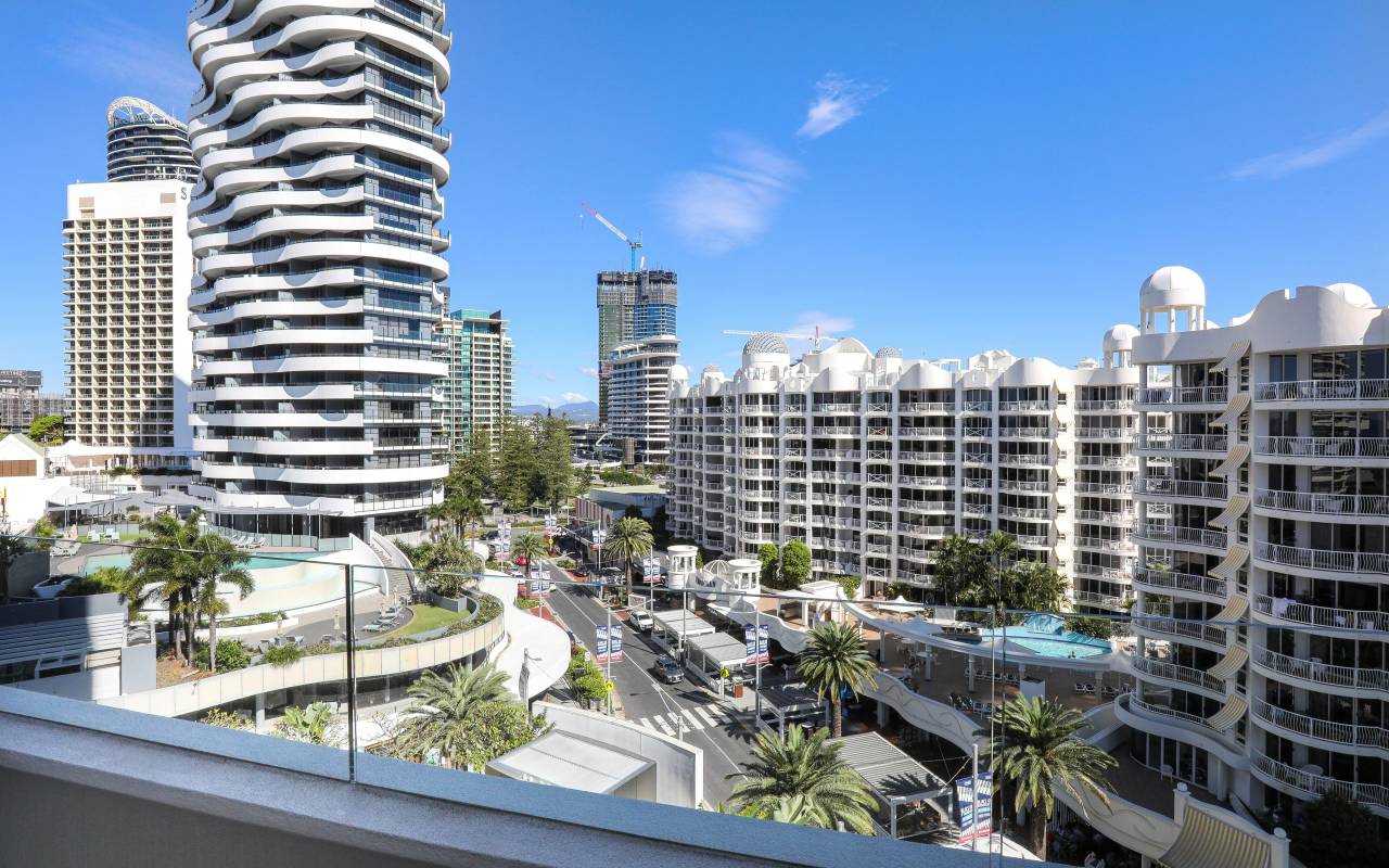 801/17 - 19 Albert Avenue, Broadbeach, QLD 4218 AU
