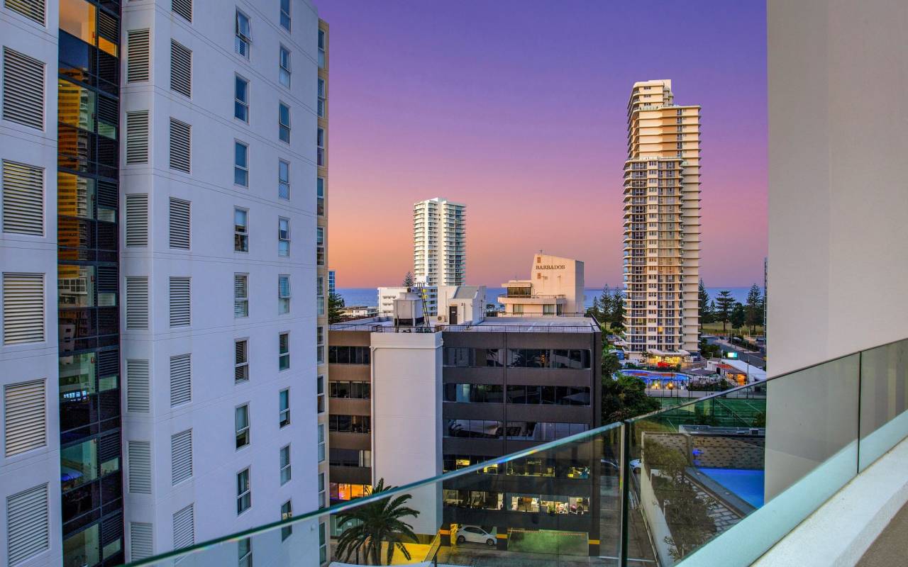 801/17 - 19 Albert Avenue, Broadbeach, QLD 4218 AU