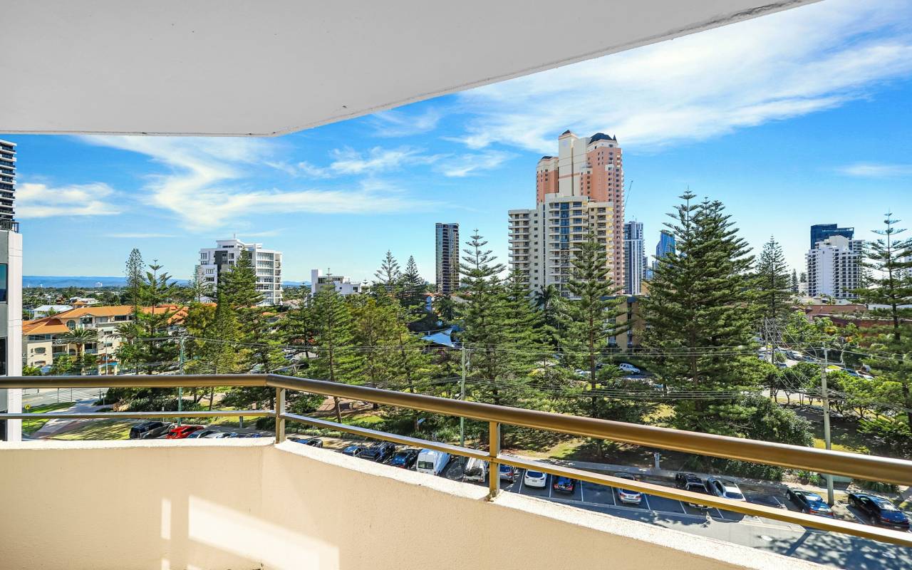 12A/12 Queensland Ave, Broadbeach, QLD 4218 AU