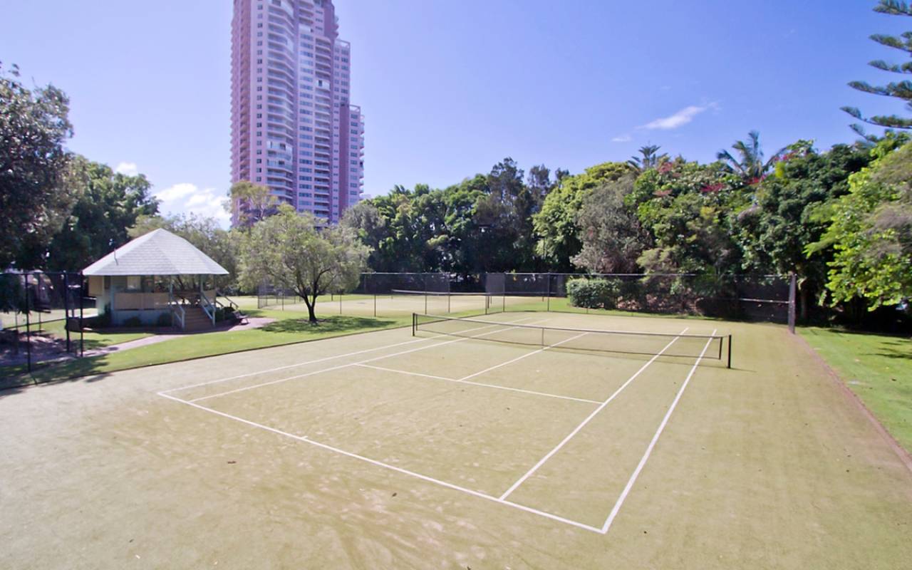 64/8 Admiralty Drive, Surfers Paradise, QLD 4217 AU