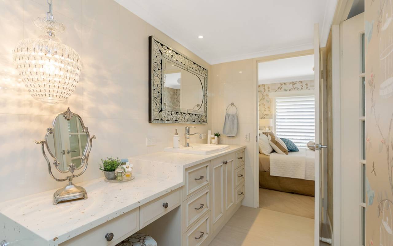 64/8 Admiralty Drive, Surfers Paradise, QLD 4217 AU