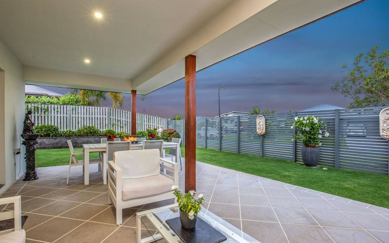 17 Carpenters Drive, Coomera, QLD 4209 AUSTRALIA