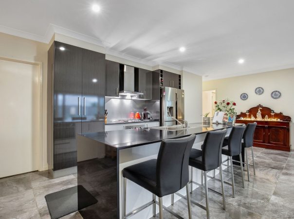 17 Carpenters Drive, Coomera, QLD 4209 AUSTRALIA