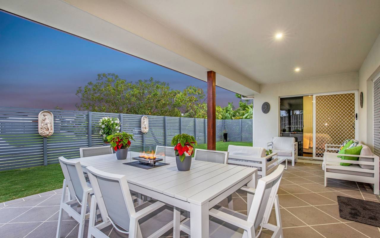 17 Carpenters Drive, Coomera, QLD 4209 AUSTRALIA