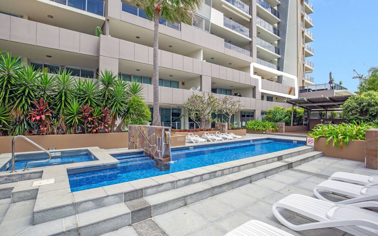 20/53 Darrambal Street, Surfers Paradise, QLD 4217 AUSTRALIA