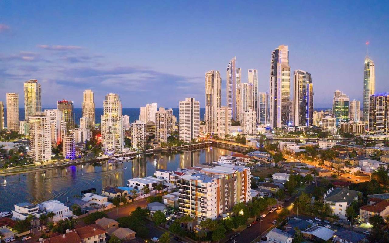 20/53 Darrambal Street, Surfers Paradise, QLD 4217 AUSTRALIA